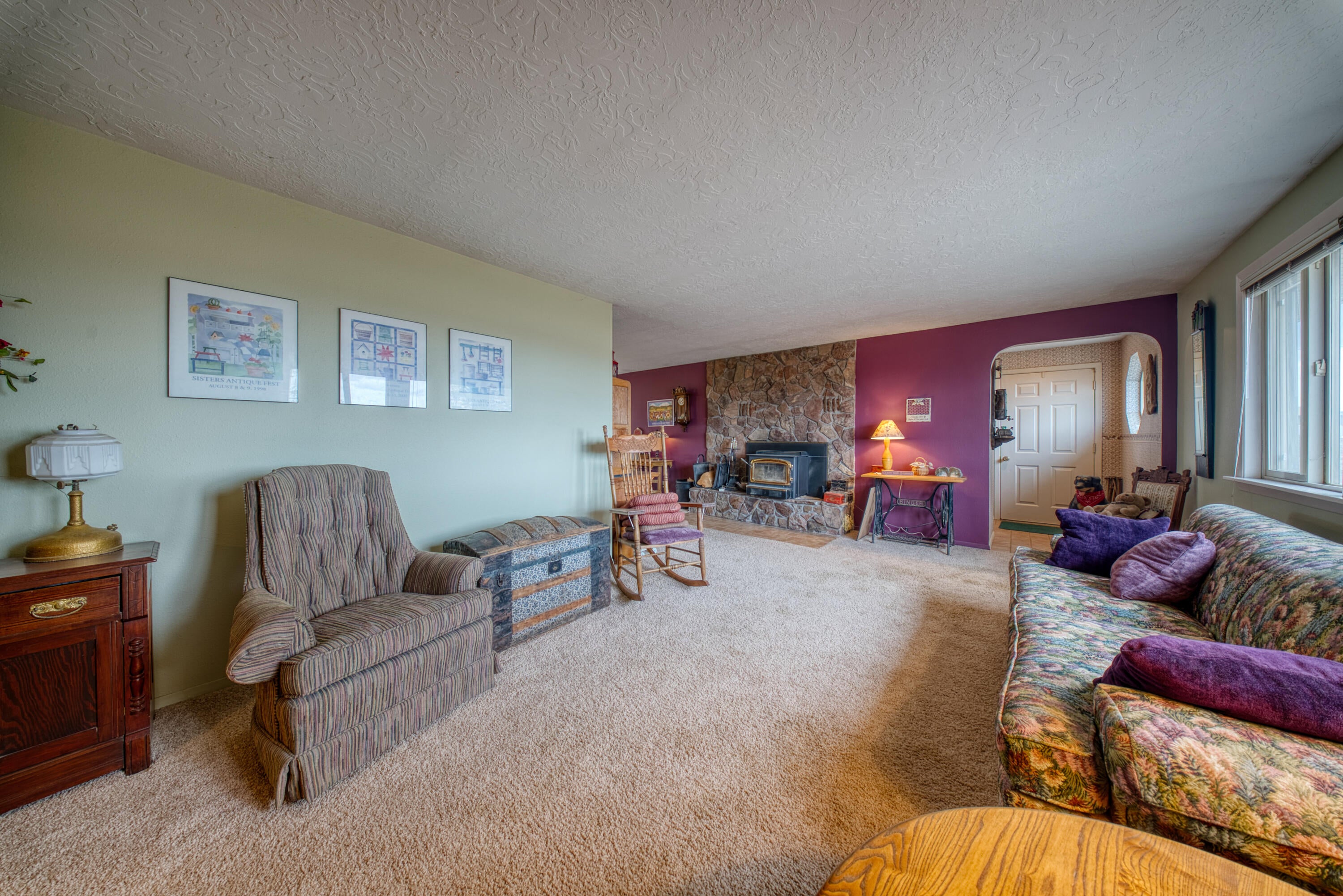 26690 Horsell Rd, Bend, OR, 97701, USA, 3 Bedrooms Bedrooms, ,2 BathroomsBathrooms,Residential,Active,26690 Horsell Rd,220216024