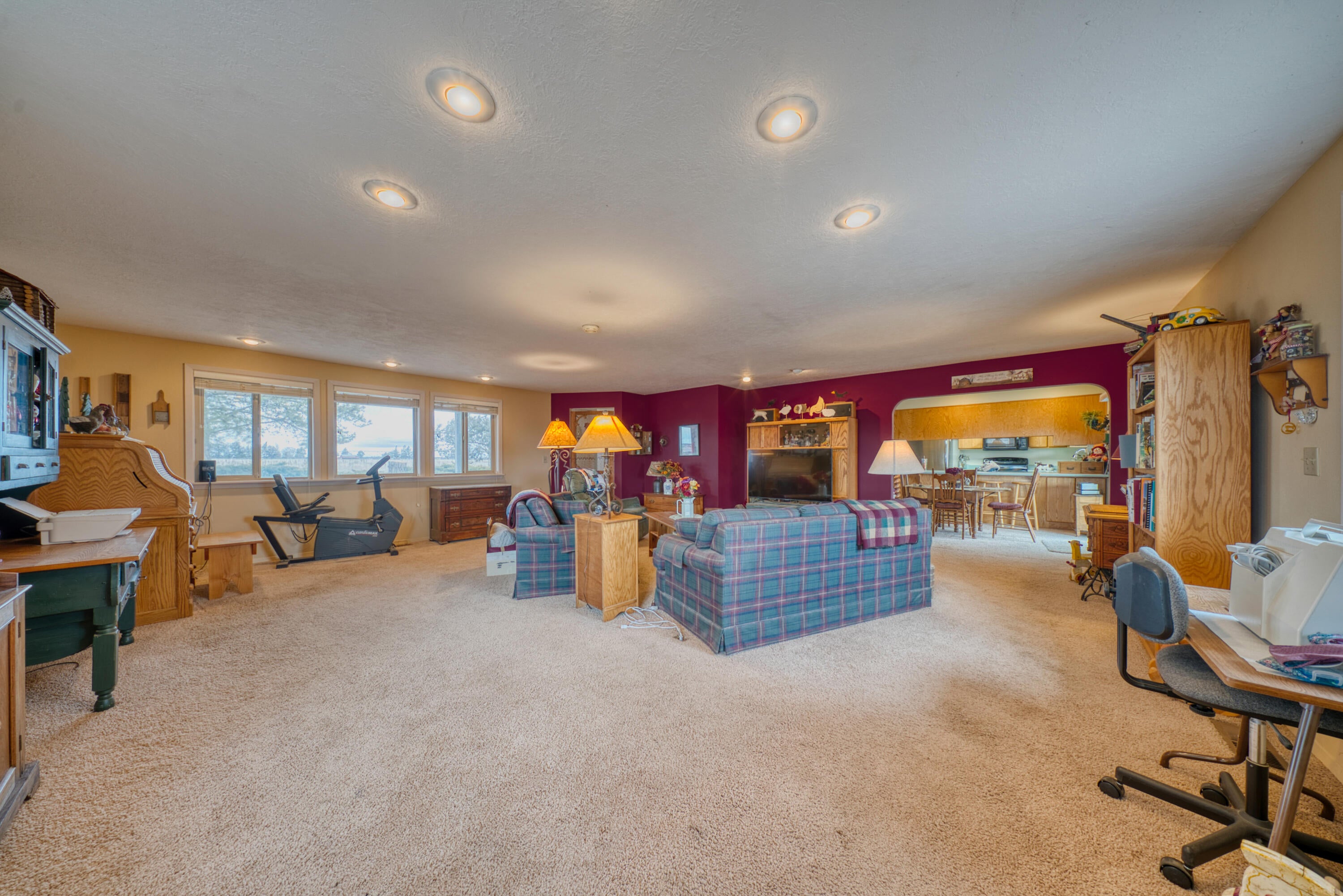 26690 Horsell Rd, Bend, OR, 97701, USA, 3 Bedrooms Bedrooms, ,2 BathroomsBathrooms,Residential,Active,26690 Horsell Rd,220216024