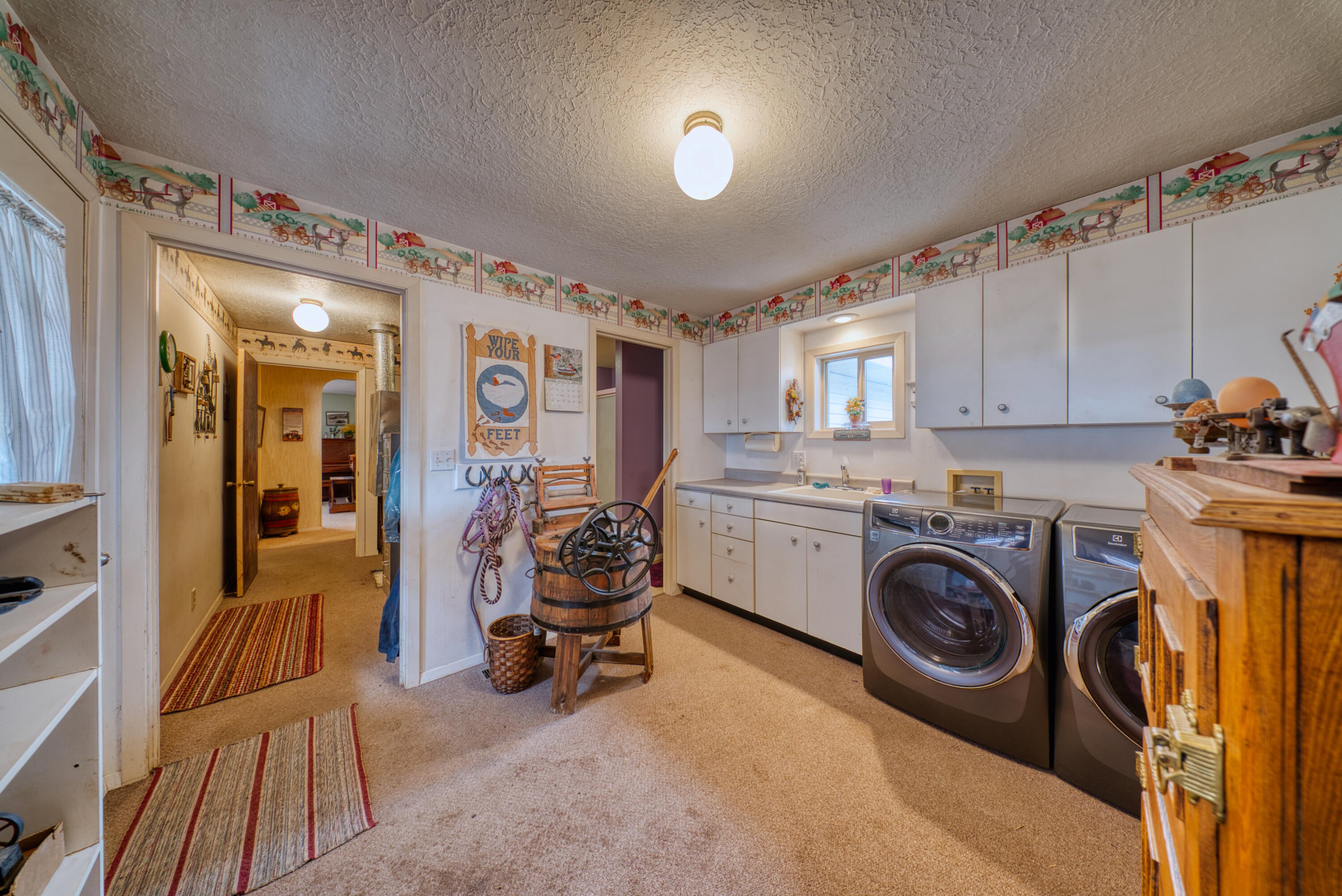 26690 Horsell Rd, Bend, OR, 97701, USA, 3 Bedrooms Bedrooms, ,2 BathroomsBathrooms,Residential,Active,26690 Horsell Rd,220216024