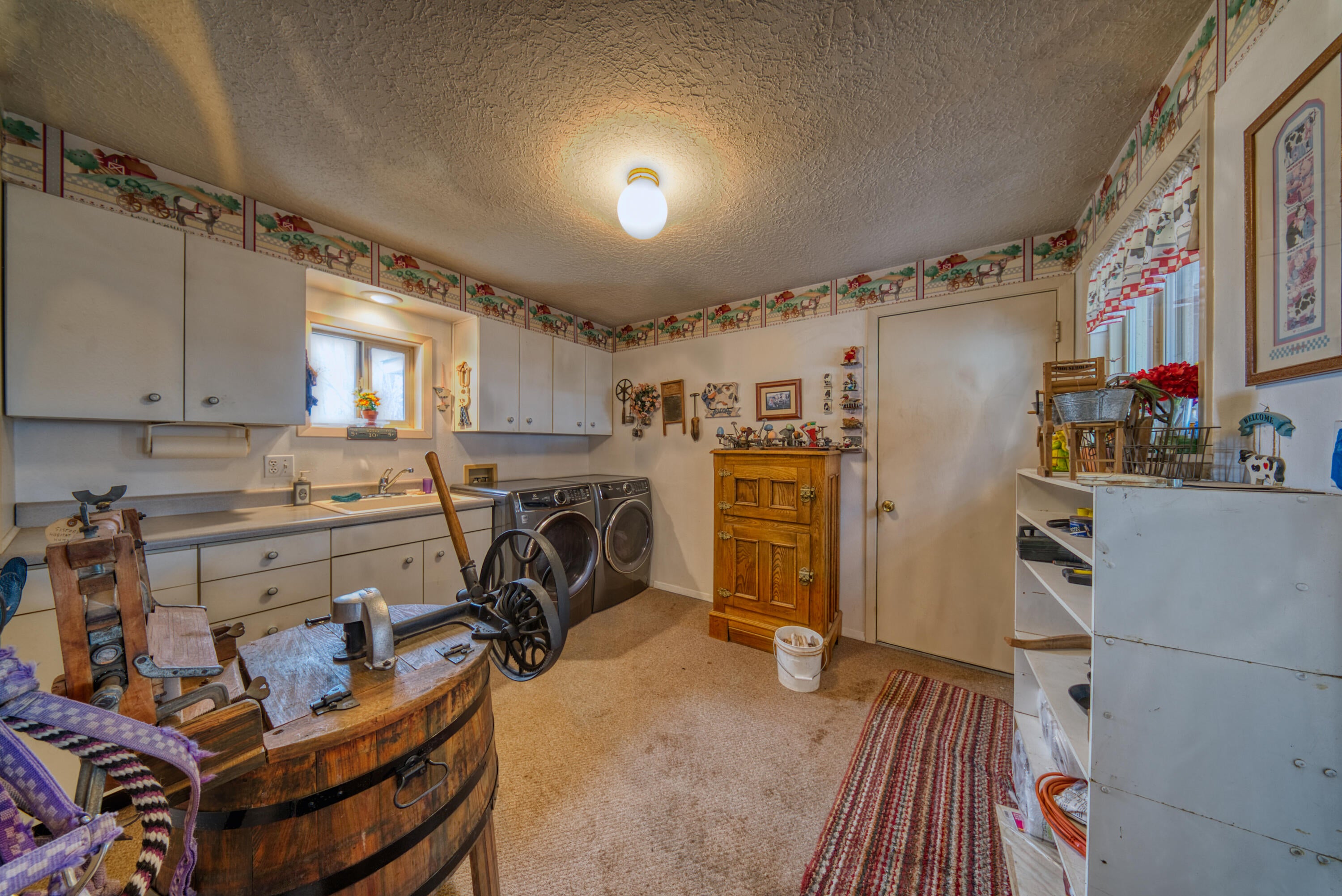 26690 Horsell Rd, Bend, OR, 97701, USA, 3 Bedrooms Bedrooms, ,2 BathroomsBathrooms,Residential,Active,26690 Horsell Rd,220216024