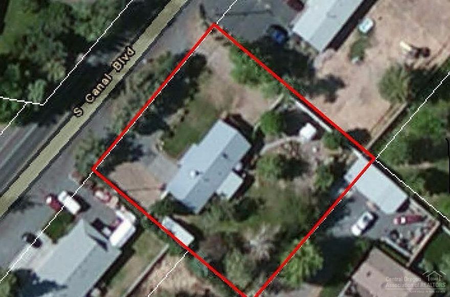 Very nicely kept one level home on a half acre lot. In 2009 Neighborhood Impact installed a new gas furnace, insulated the attic to R-27 and the crawl space to R-25. They additionally insulated and sealed all ducts and all water pipes. Seller reports low heating bills. Beautiful brick fireplace with gas insert. Tiled Shower/tub. 4 ceiling fans and nice skylight. Home was updated in approx 2006. Covered and enclosed patio with lovely appliacnes. Big fenced yard. Plenty of room for RV's