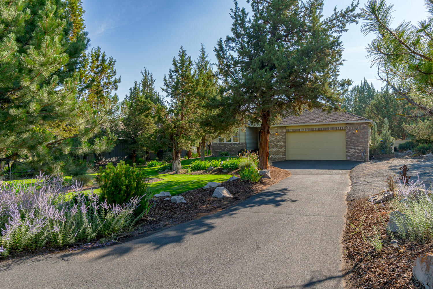 Eagle Crest - Residential