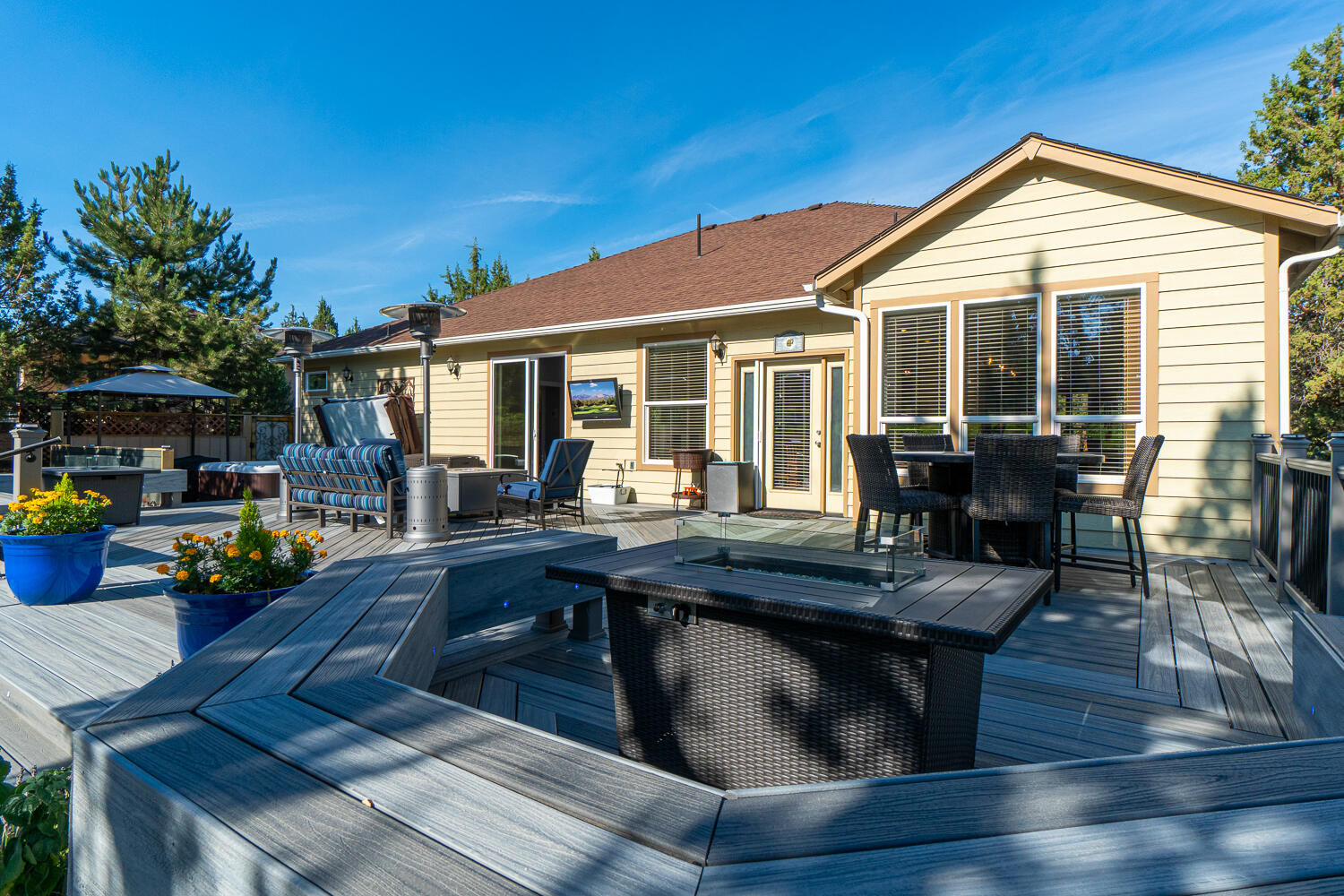 Eagle Crest - Residential