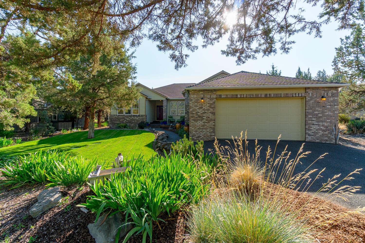 Eagle Crest - Residential