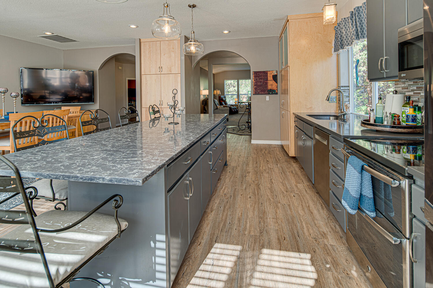 Eagle Crest - Residential