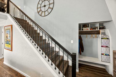 Tiny photo for 730 Grover Street, Ashland, OR 97520 (MLS # 220215191)