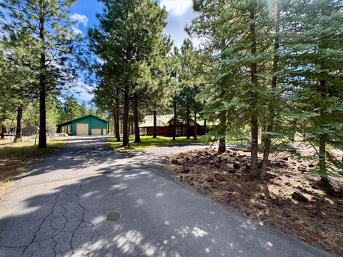 Photo of 15188 Pyrola Street, La Pine, OR 97739 (MLS # 220205817)