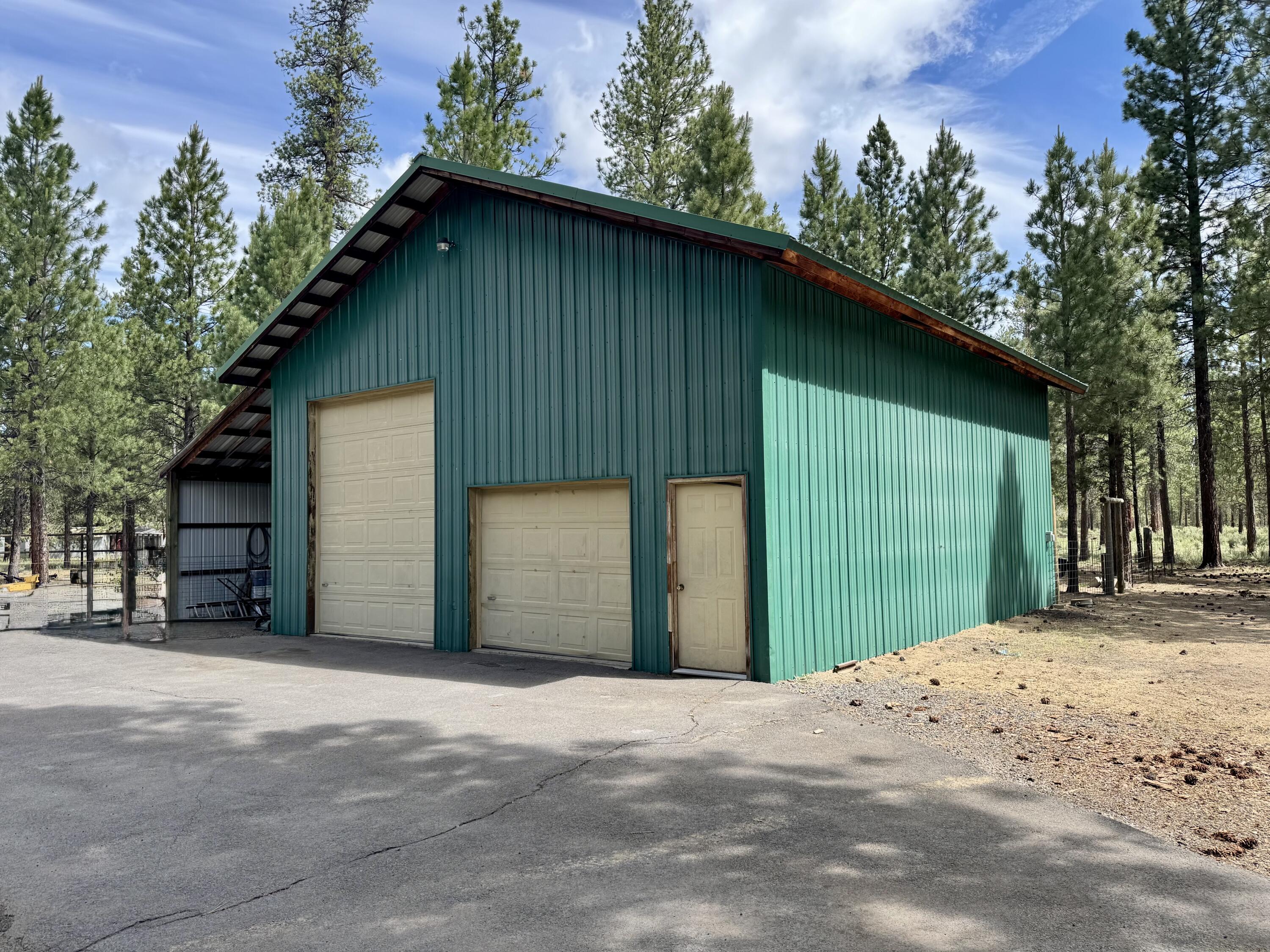 Ponderosa Pines - Residential