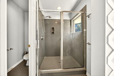 Tiny photo for 2467 Eastside Road, Jacksonville, OR 97530 (MLS # 220210900)