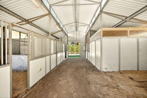 Tiny photo for 2467 Eastside Road, Jacksonville, OR 97530 (MLS # 220210900)