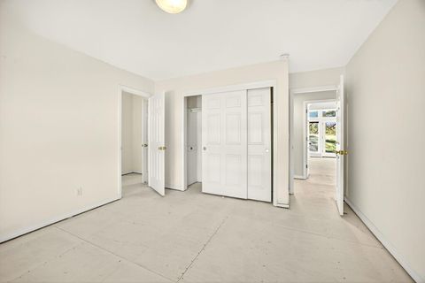 Tiny photo for 2467 Eastside Road, Jacksonville, OR 97530 (MLS # 220210900)