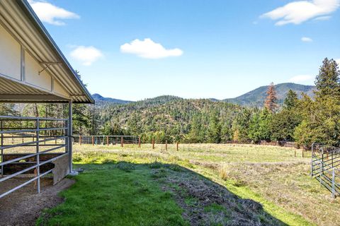 Tiny photo for 2467 Eastside Road, Jacksonville, OR 97530 (MLS # 220210900)