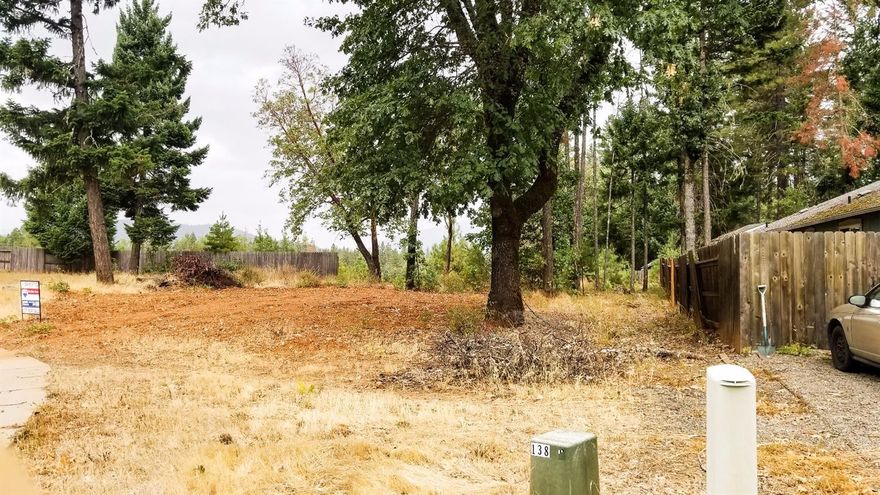 Level building lot in Belleau Wood Estates. Lot is located in the City of Cave Junction, the Gateway to the Oregon Caves and is the 2nd largest city in Josephine County. This lot is at the end of the cul-de-sac offering low traffic. Come build your new home in this small quiet subdivision.