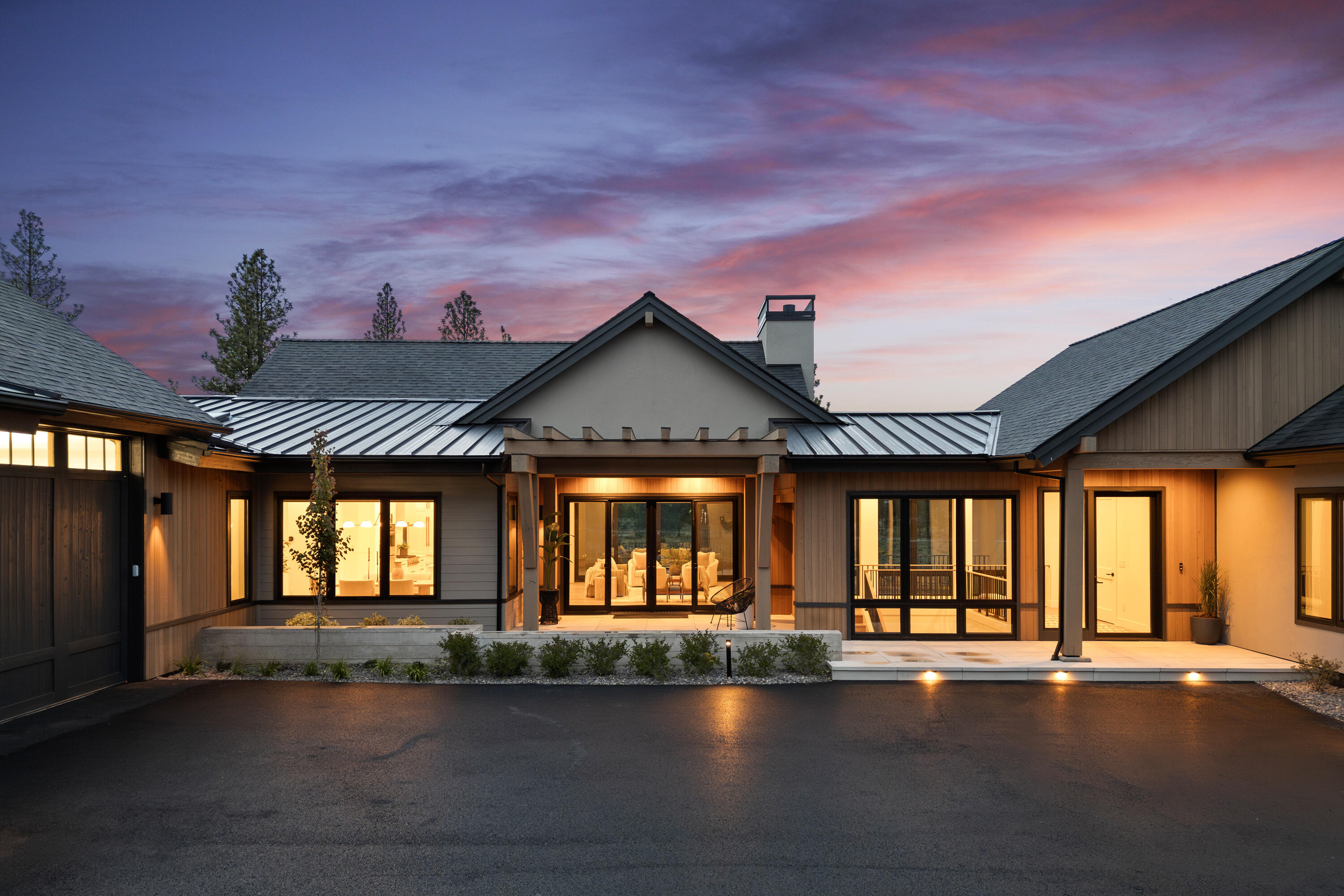 61877 Hosmer Lake Drive