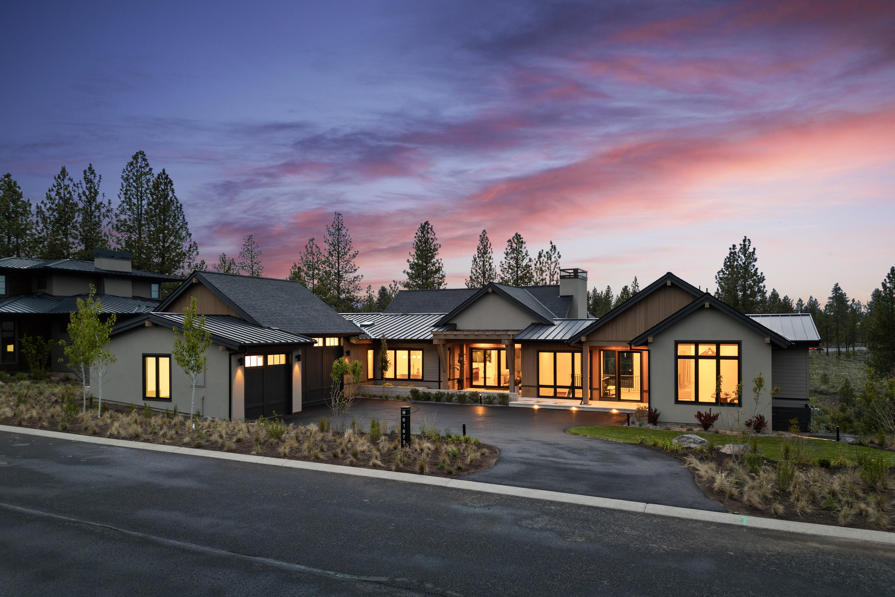 61877 Hosmer Lake Drive