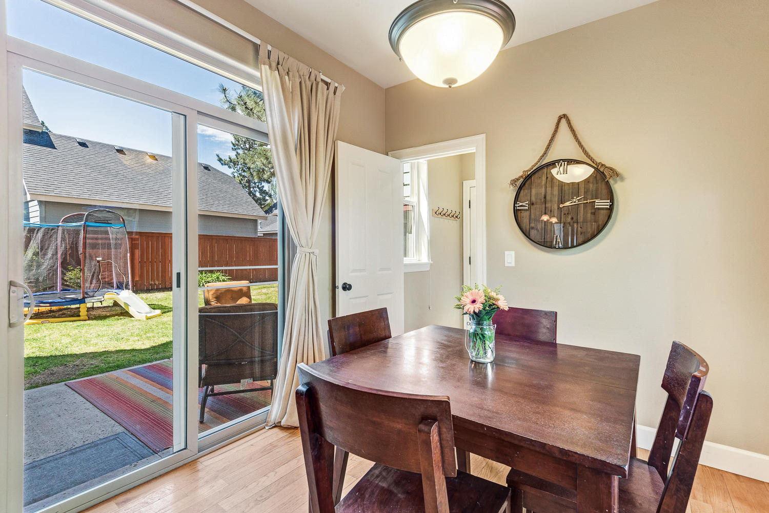 Hollygrape - Residential