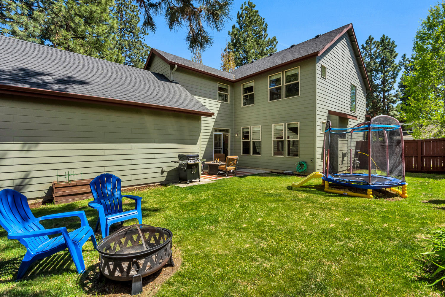 Hollygrape - Residential