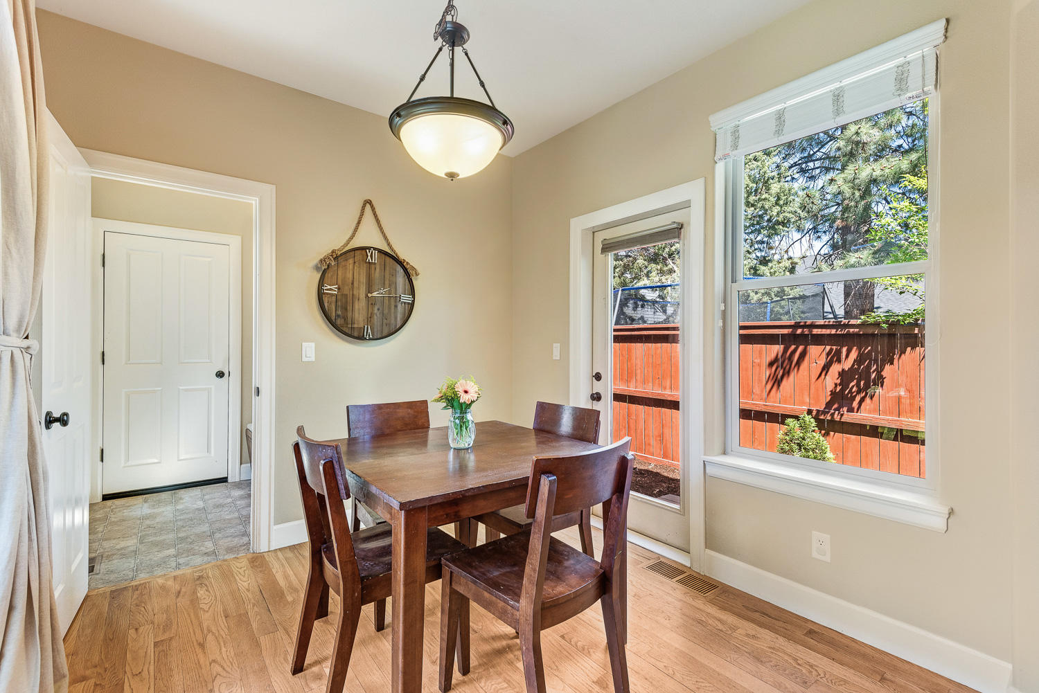 Hollygrape - Residential