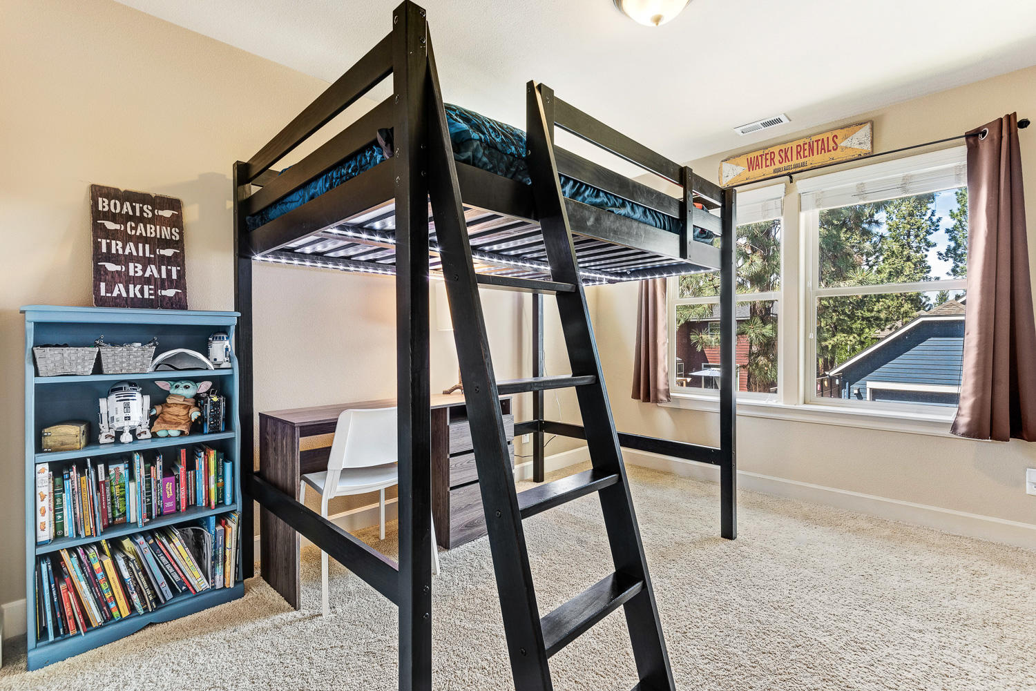 Hollygrape - Residential