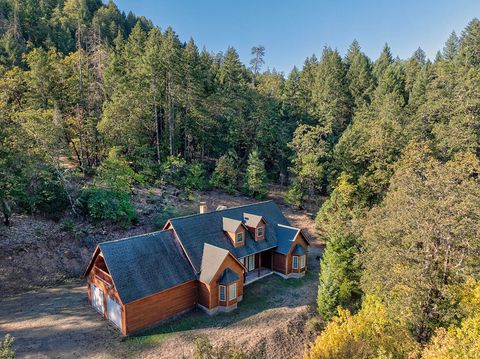 1193 Greenview Drive Cave Junction OR 97523