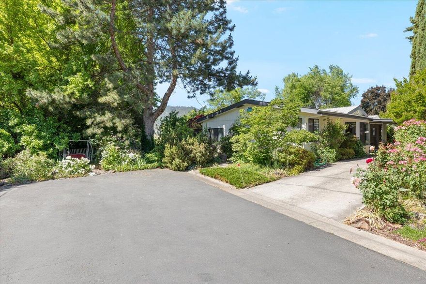 Beautifully maintained 3 bed, 2 bath home in Rogue Valley South, a peaceful 55+ community. Enjoy spectacular garden and mountain views in this charming home featuring new flooring, an open kitchen, double vanity, and soaking tub. Monthly rent includes access to pool, clubhouse, water, garbage, and sewer. A serene retreat with great amenities!