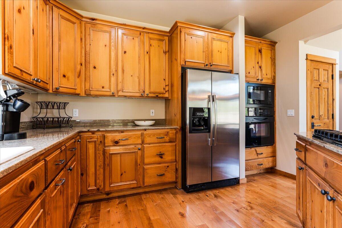 Fairway Crest Village - Residential