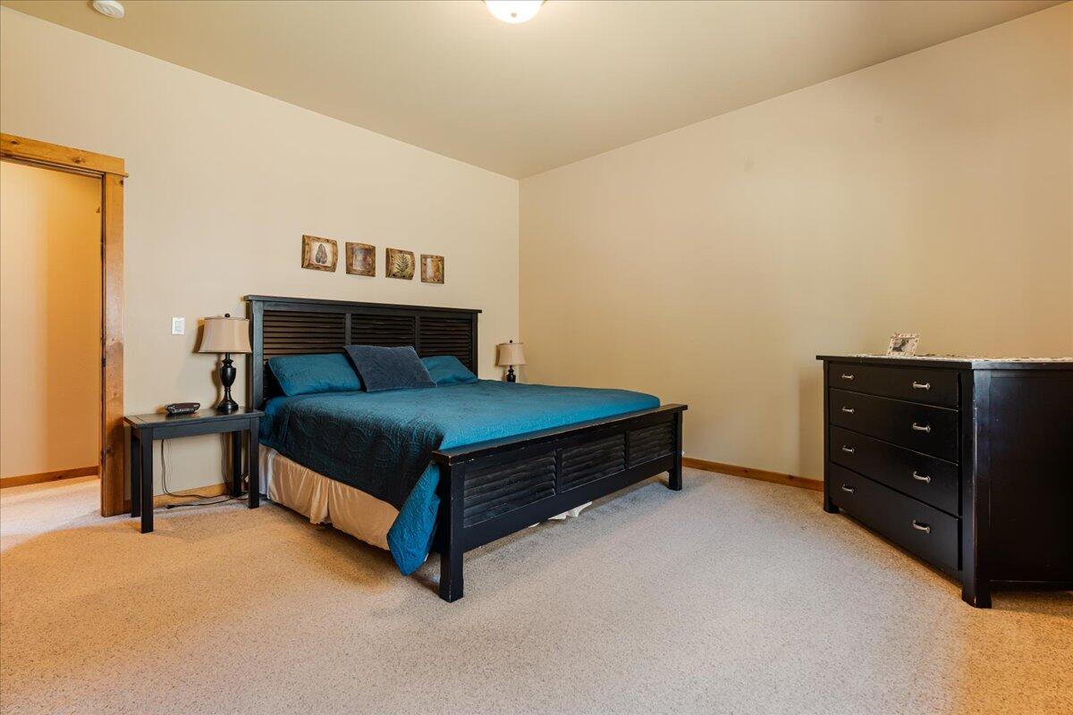 Fairway Crest Village - Residential