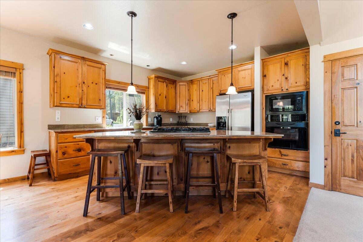 Fairway Crest Village - Residential