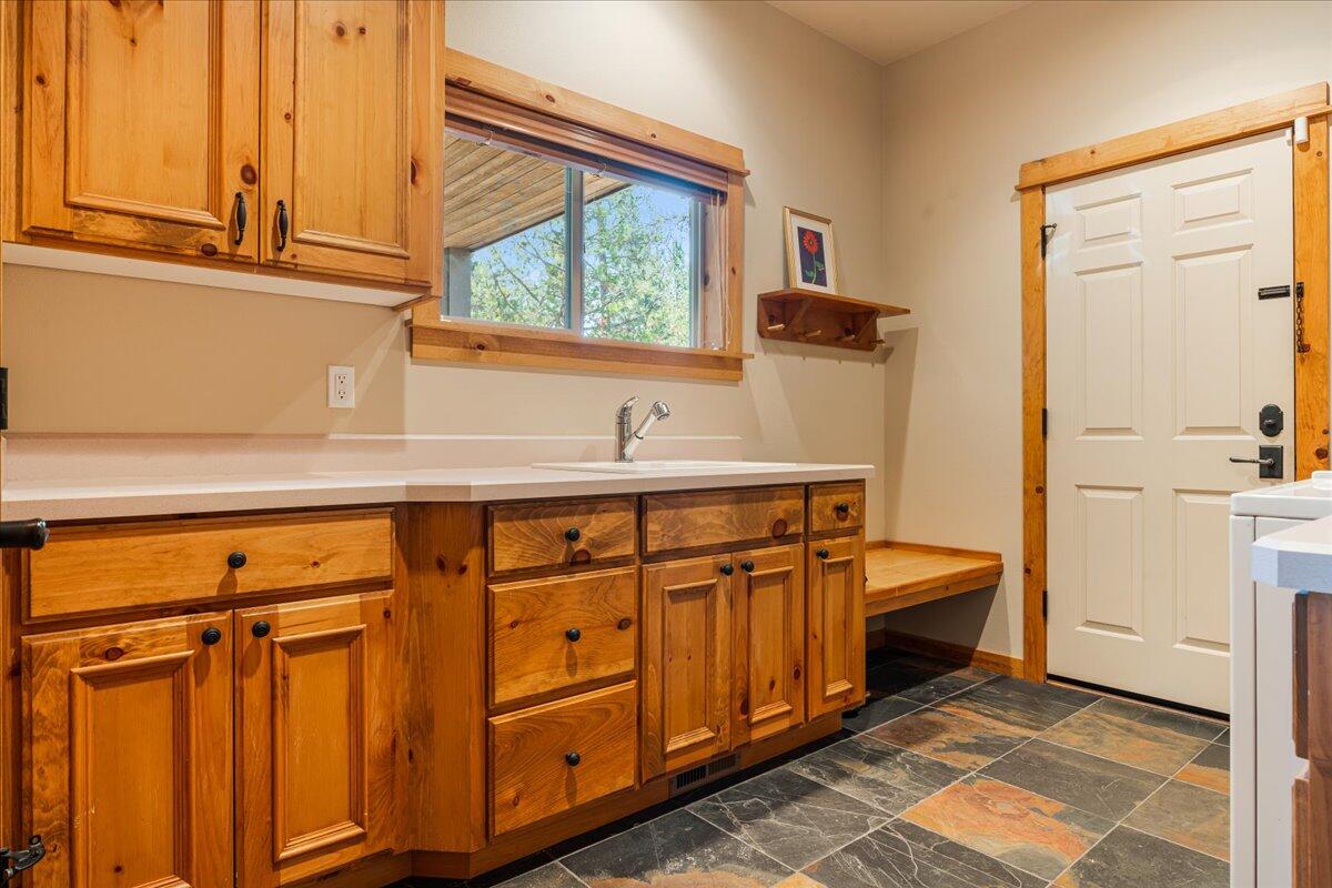 Fairway Crest Village - Residential