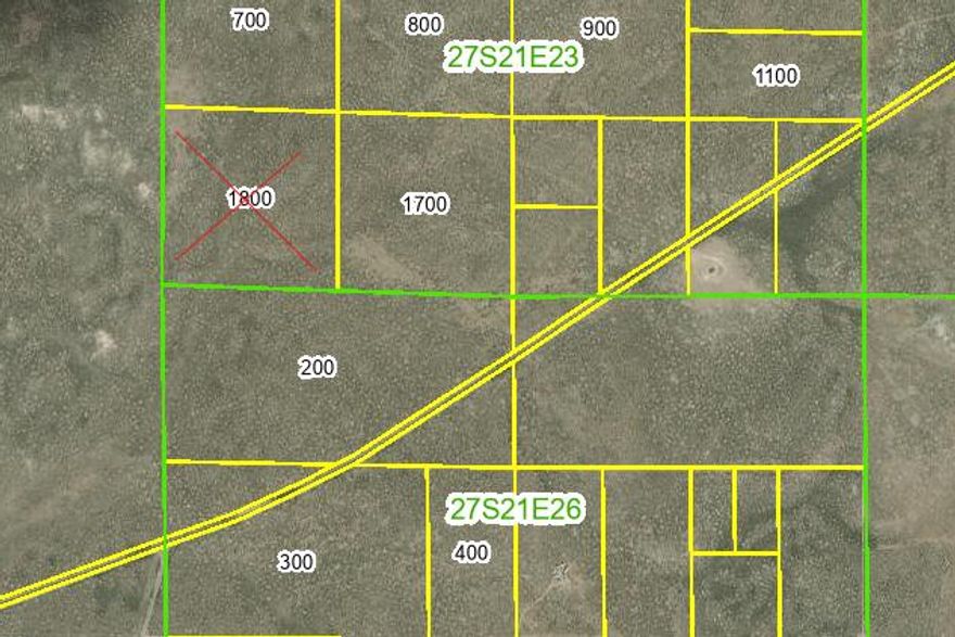 Owner Financing Available!!
Christmas Valley is located in Lake County, Oregon, known for its expansive, scenic landscapes and outdoor activities. Proximity to the sand dunes makes it an attractive spot for off-roading, camping, and other recreational activities.