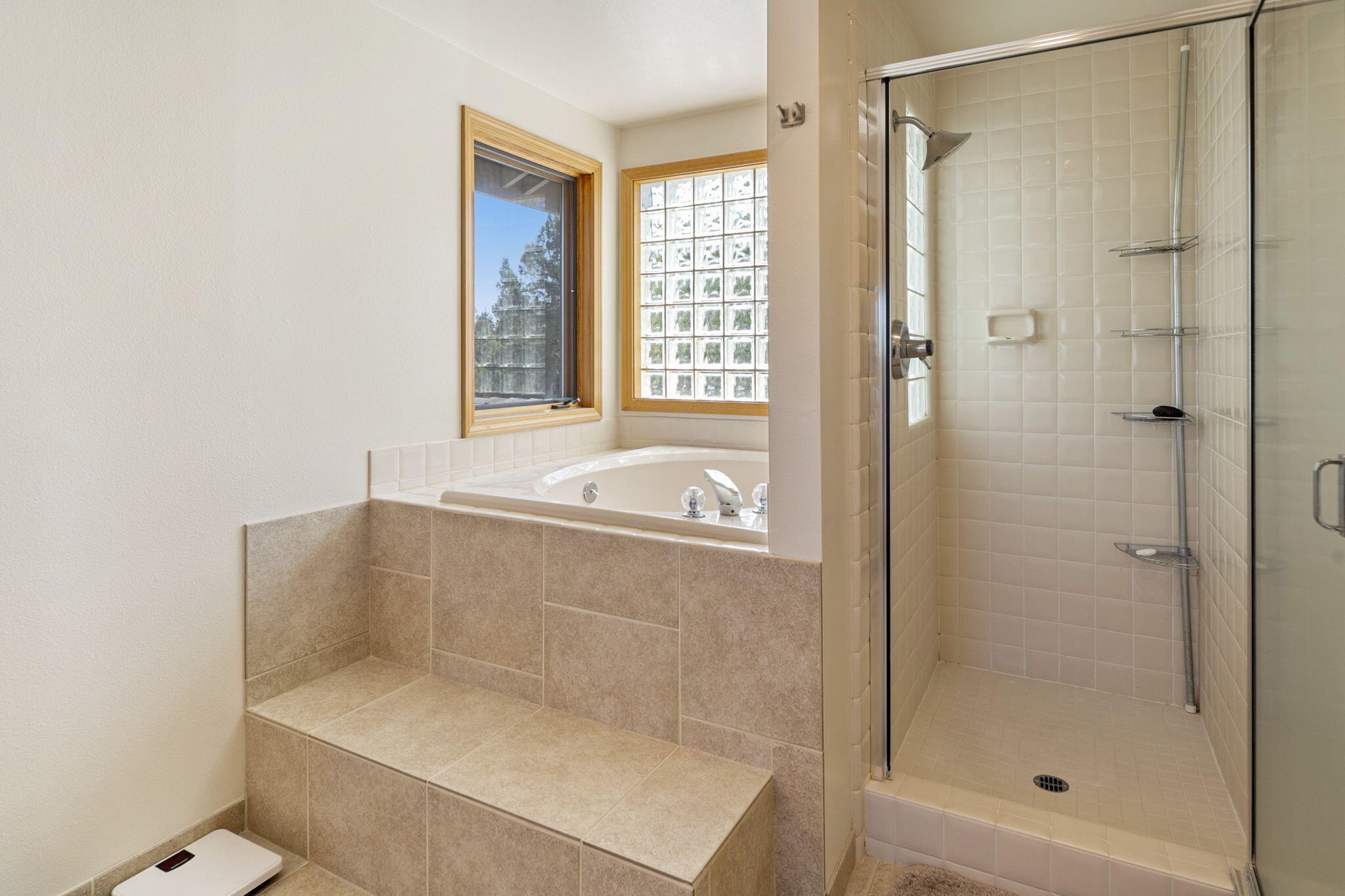 Tetherow Crossing - Residential