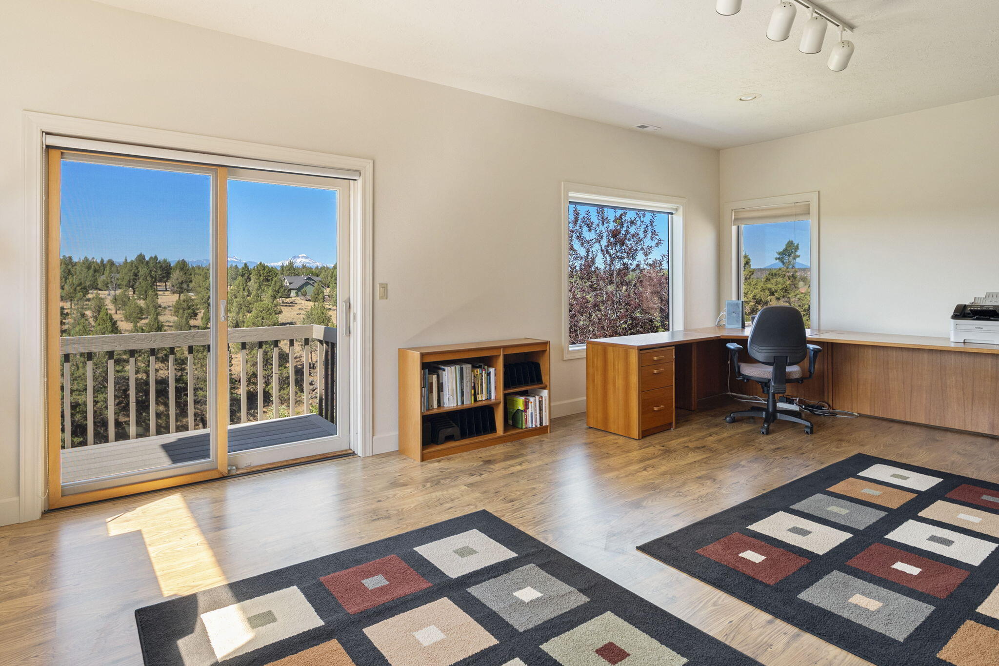 Tetherow Crossing - Residential