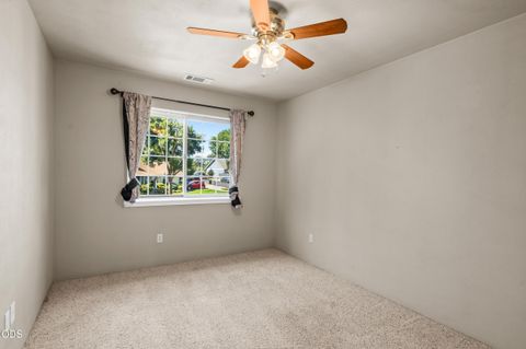 Tiny photo for 677 Cedar Wood Drive, Eagle Point, OR 97524 (MLS # 220224587)