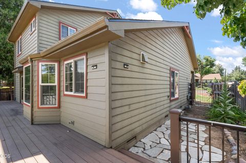 Tiny photo for 677 Cedar Wood Drive, Eagle Point, OR 97524 (MLS # 220224587)