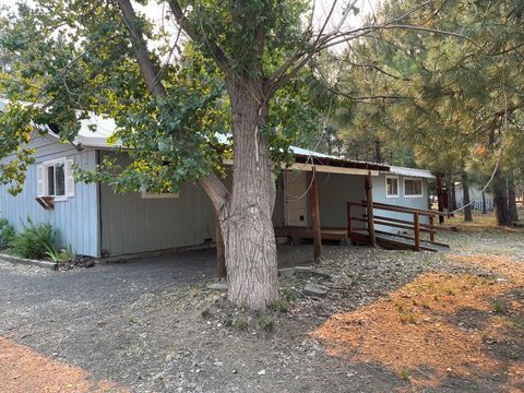 Tiny photo for 15680 Paulina Avenue, La Pine, OR 97739 (MLS # 220207862)
