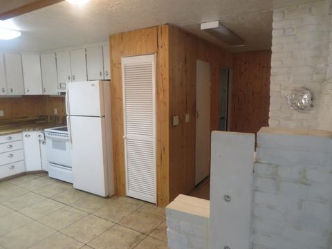 Tiny photo for 15680 Paulina Avenue, La Pine, OR 97739 (MLS # 220207862)