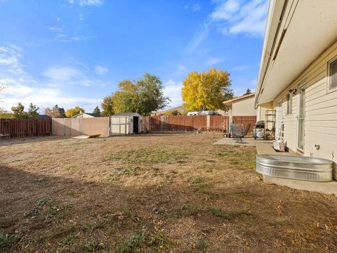 Tiny photo for 10414 Kincheloe Avenue, Klamath Falls, OR 97603 (MLS # 220211250)