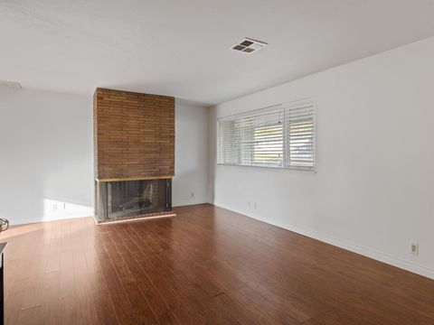 Tiny photo for 10414 Kincheloe Avenue, Klamath Falls, OR 97603 (MLS # 220211250)