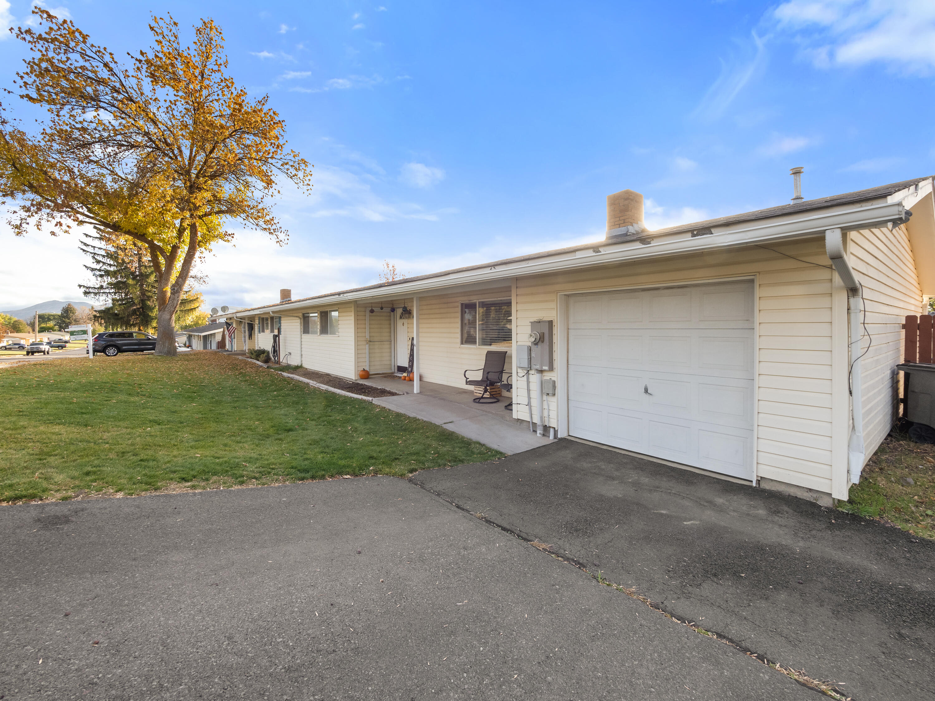 Falcon Heights Condominiums -Stage I - Residential