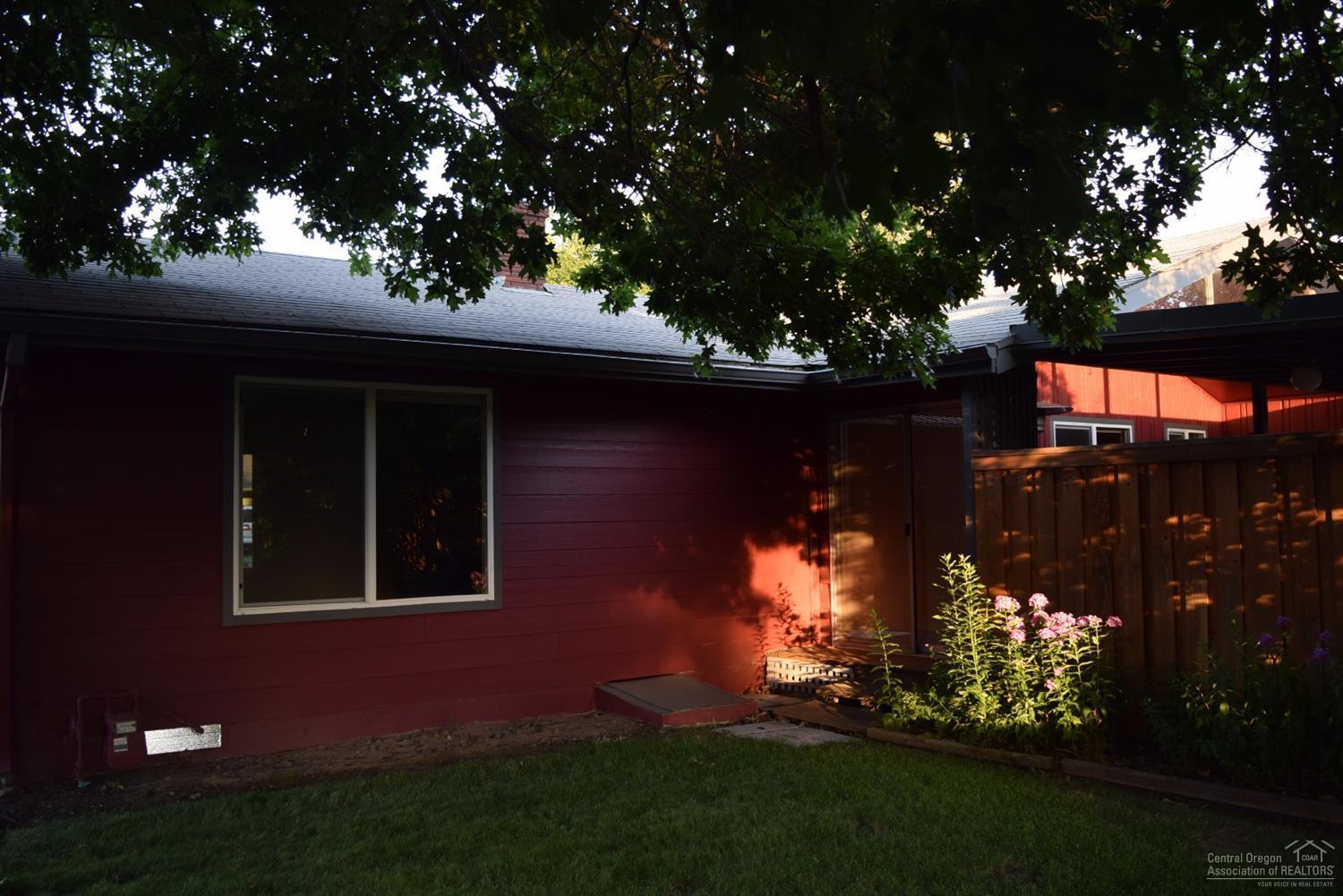 Roberts - Residential