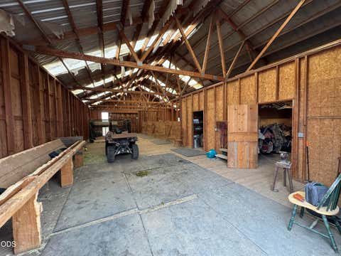 Tiny photo for 7995 SW Houston Lake Road, Powell Butte, OR 97753 (MLS # 220223053)