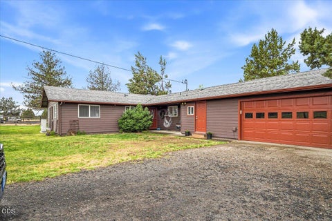 Tiny photo for 7995 SW Houston Lake Road, Powell Butte, OR 97753 (MLS # 220223053)