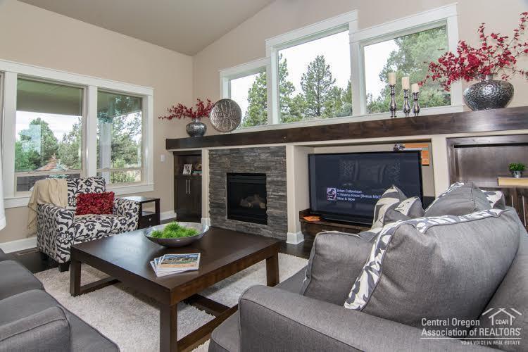 Lava Ridges - Residential