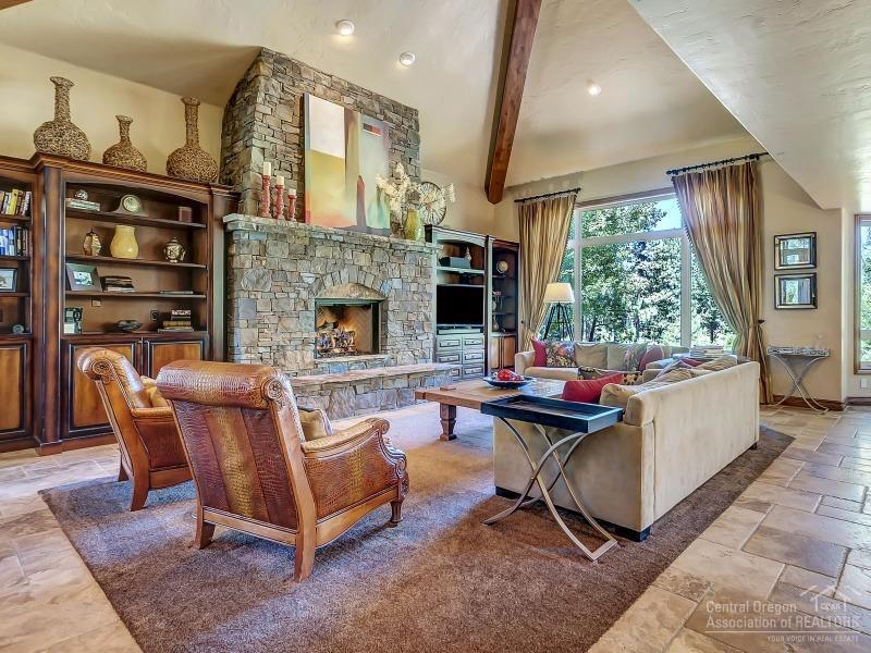 Broken Top - Residential