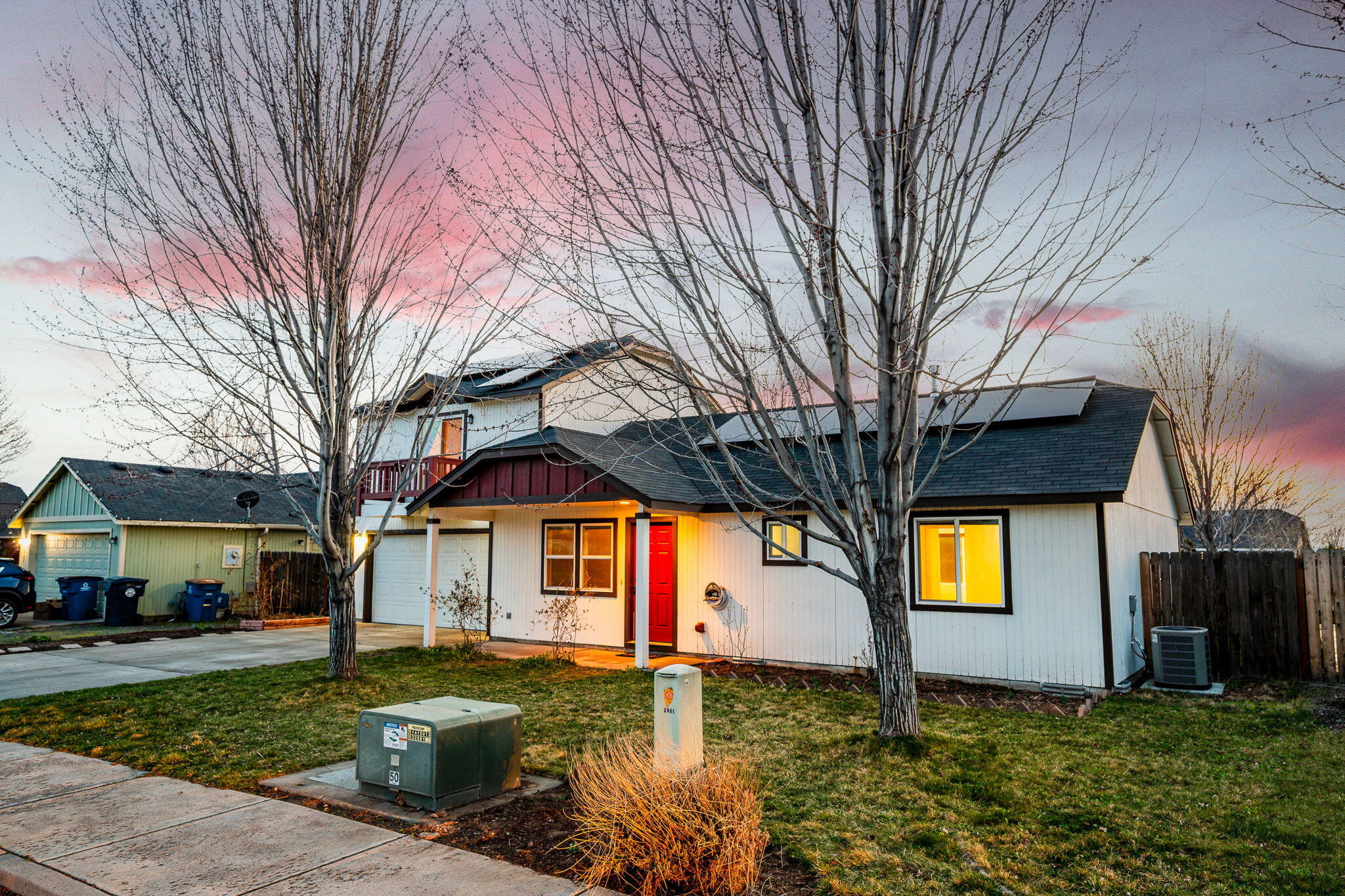 2461 NE 5th Street