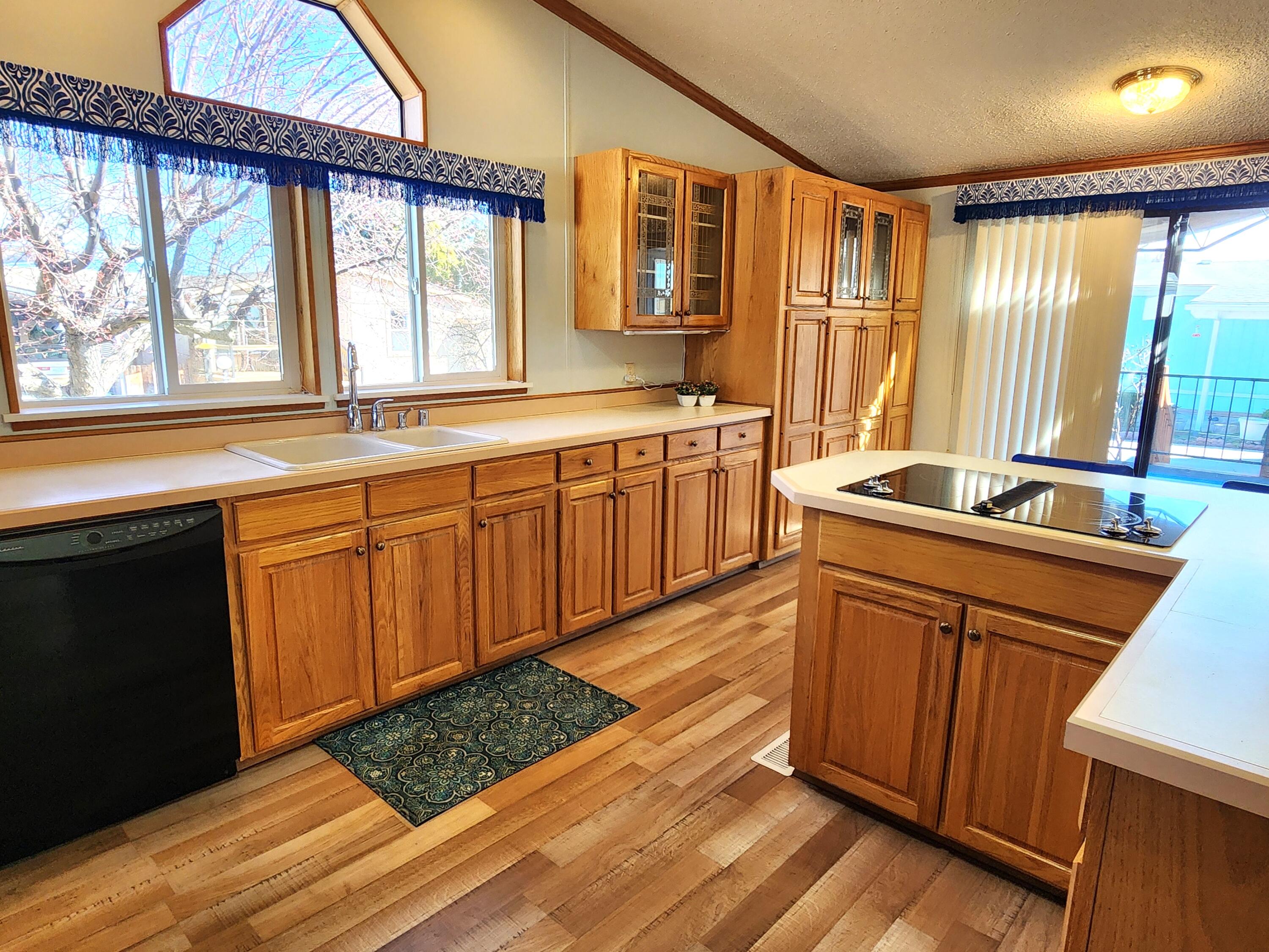 Suntree Village - Residential