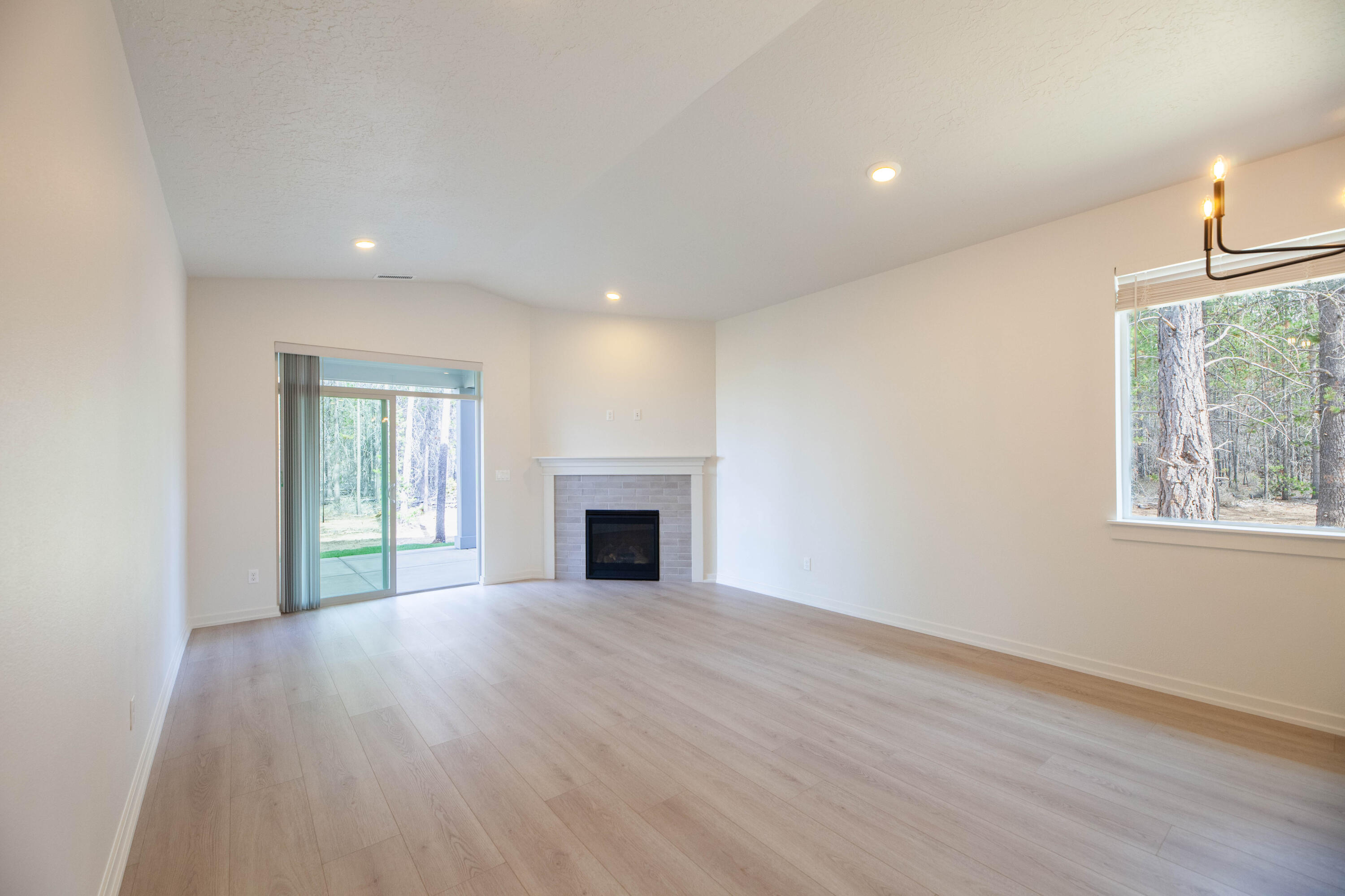 16659 Neil Court #11