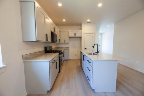 Tiny photo for 16659 Neil Court #11, La Pine, OR 97739 (MLS # 220220072)