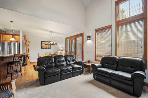 Tiny photo for 57414 Sun Eagle Lane #4, Sunriver, OR 97707 (MLS # 220217002)