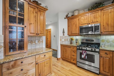 Tiny photo for 57414 Sun Eagle Lane #4, Sunriver, OR 97707 (MLS # 220217002)